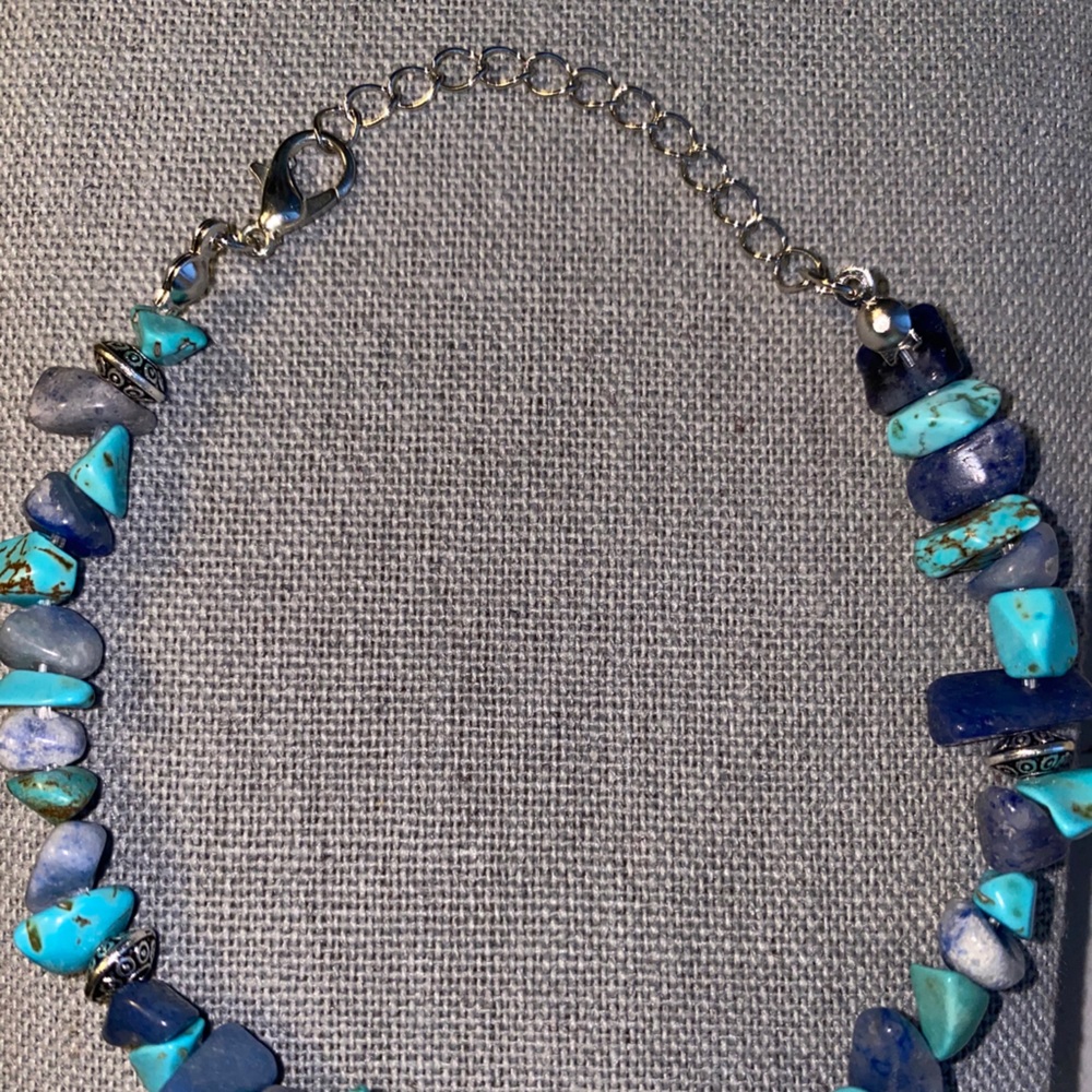 Hand bracelet